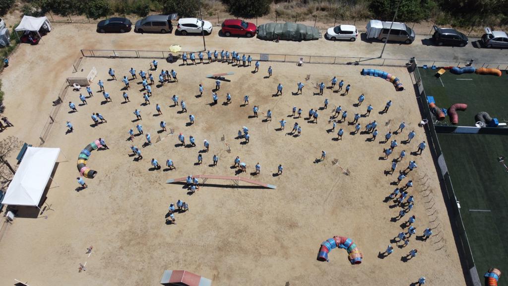 Foto aérea de los participantes del Open contra el cáncer 2021